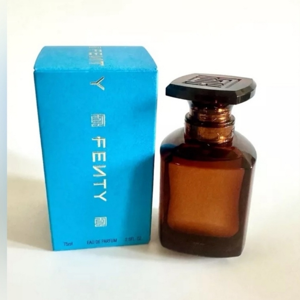 Fenty Blue Box - Picture 12 of 13